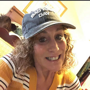 Meet your Posher, Lori